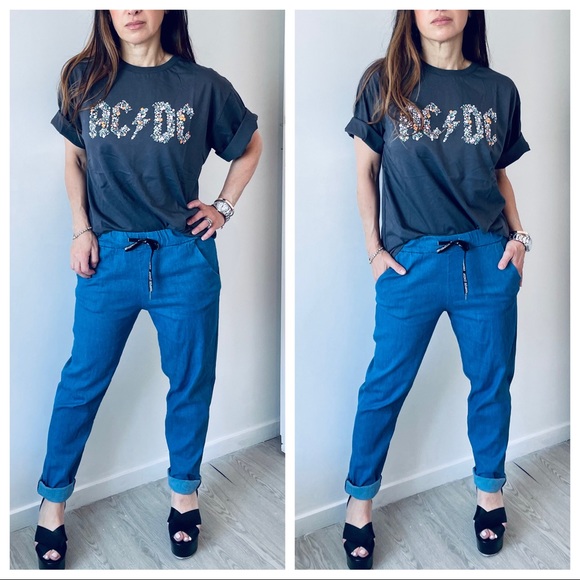 #11 AC DC FLORAL GRAPHIC PARIS TEE - Picture 3 of 7